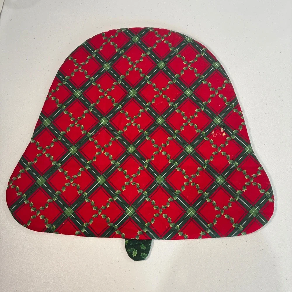 Handmade Quilted Christmas Bell Placemats Set of 4 Red Green Holly Holiday